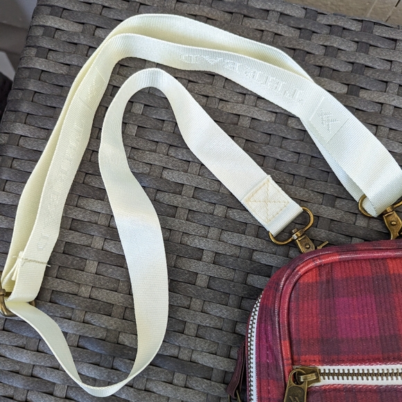 New! Thread Wallets Red Plaid Corduroy Crossbody Bag Fanny Pack - Picture 3 of 5